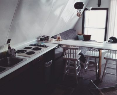 A-Frame 6 7 min Kitchen - Fully Stocked